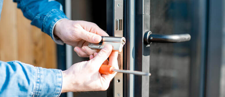 Commercial Locksmith Fowler